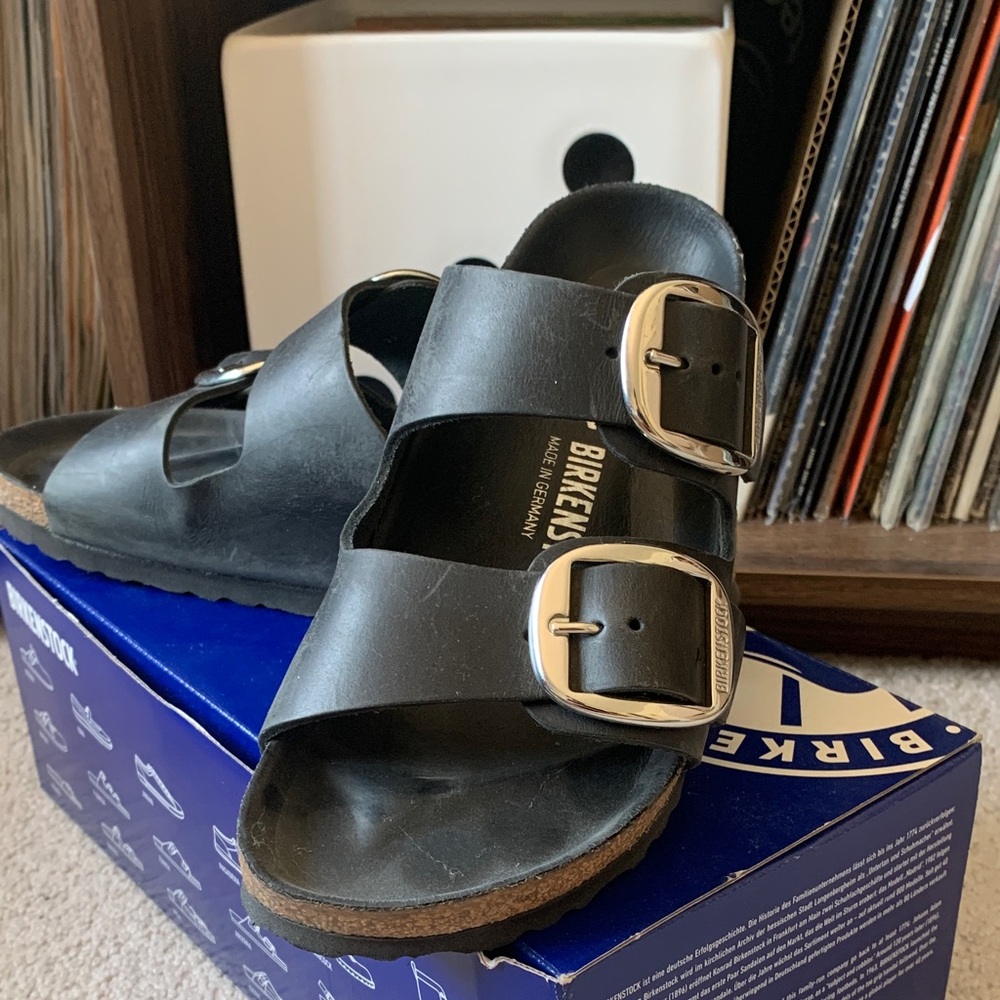 Arizona big buckle Birkenstocks